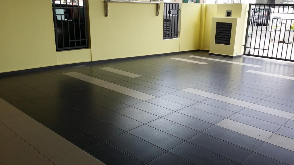 Homestay The Loft Guesthouse Bukit Indah Jb